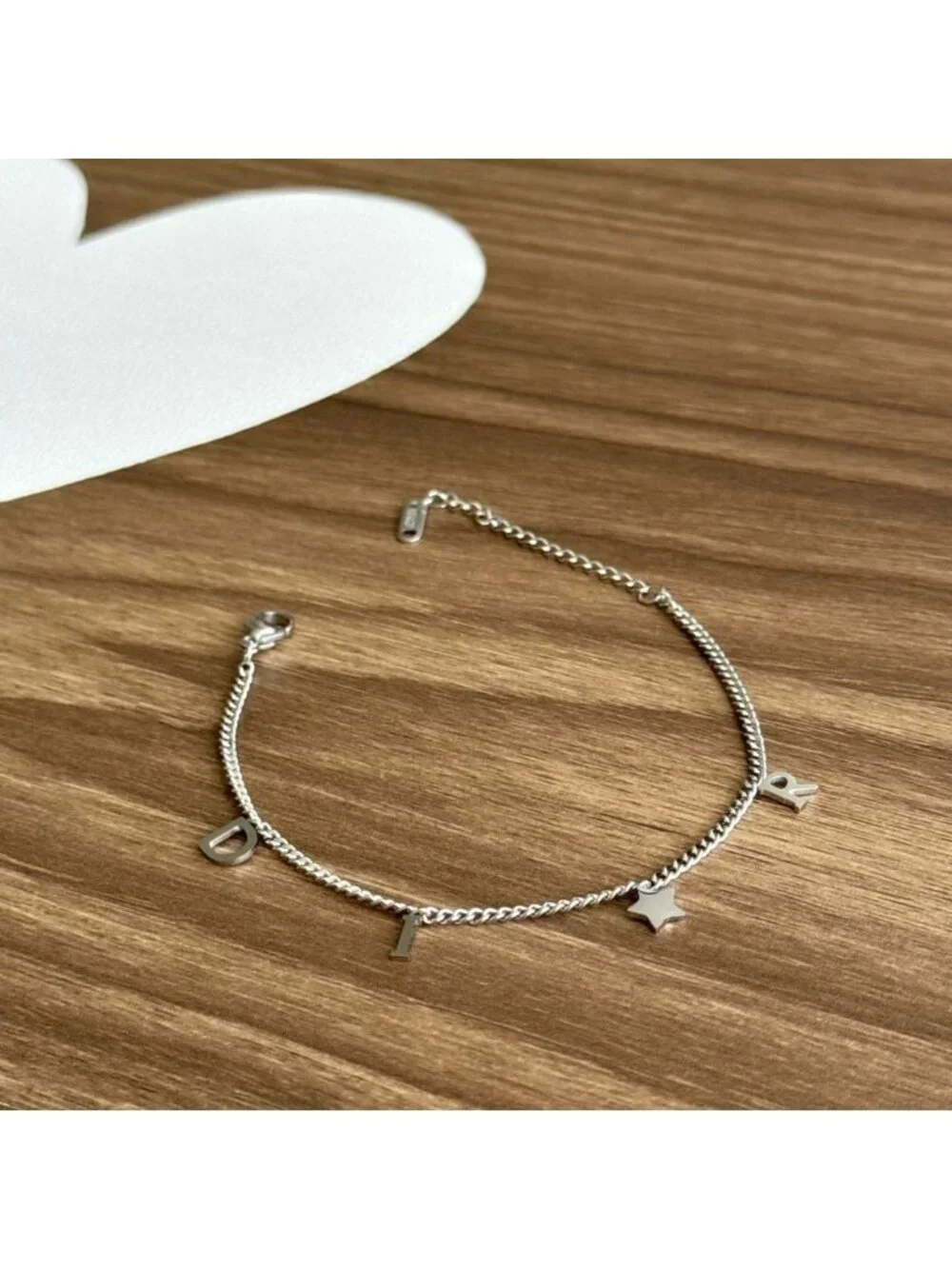 Dainty Star Bracelet Q30